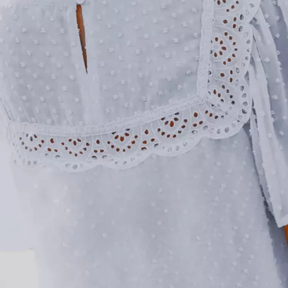 New boutique swiss dot flutter sleeve top - Picture 10 of 14